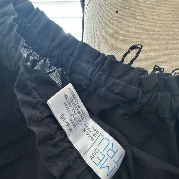 Blouse - Picture 2 of 2